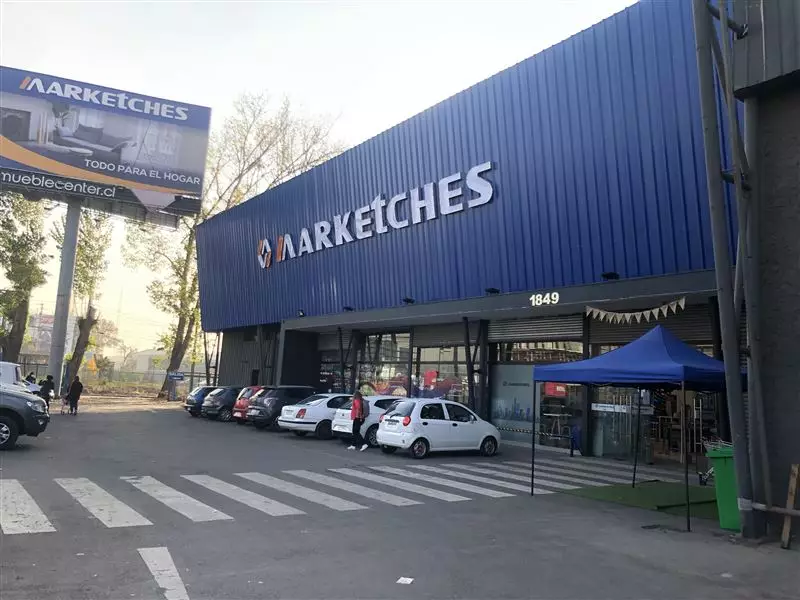 Venden estratégico inmueble industrial en Huechuraba