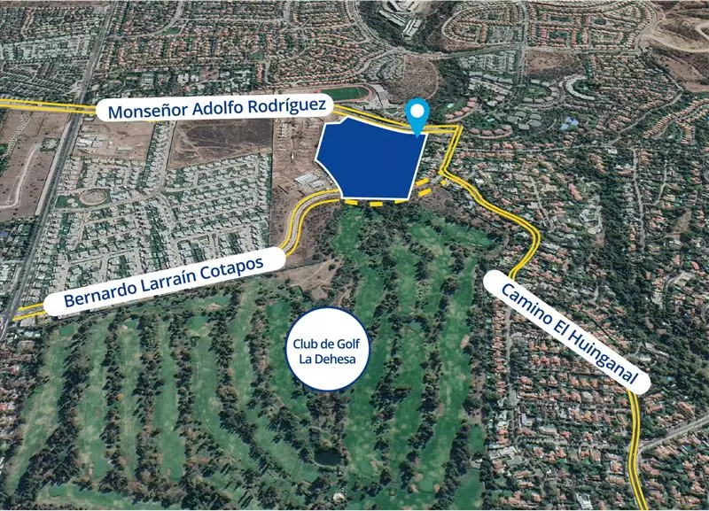 Ponen a la venta terreno contiguo a Club de Golf La Dehesa