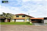  Venta  Casa en Talcahuano  $285.893.820 UF6.980 